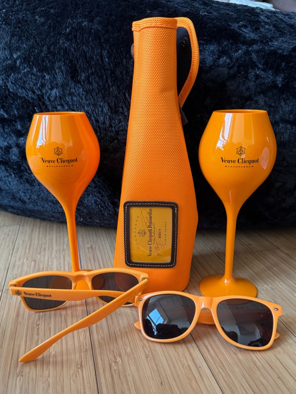 Veuve Clicquot Gift Set — Glasses, Champagne Sleeve & Sunglasses 🥂